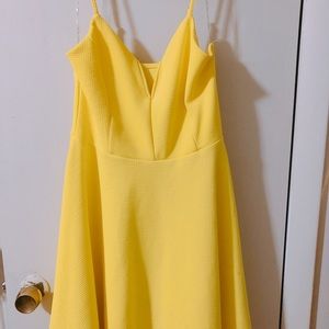 Yellow dress